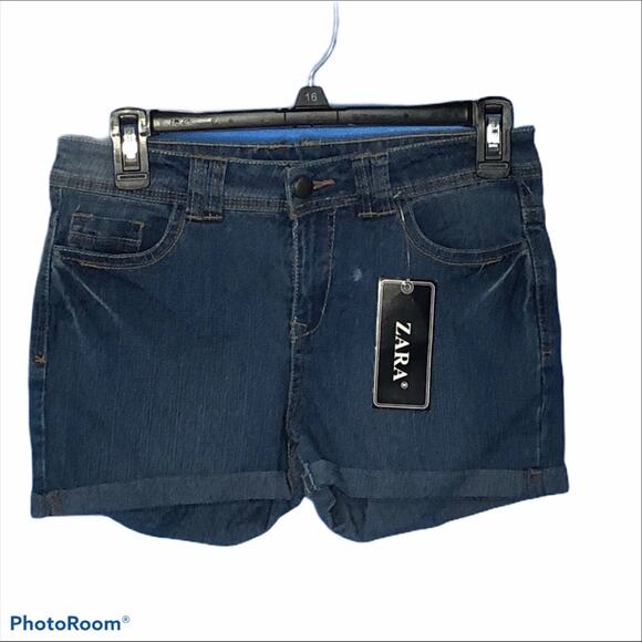 Zara Denim Shorts size 28 NWT 8.5” Rise - Flawed - Picture 1 of 8